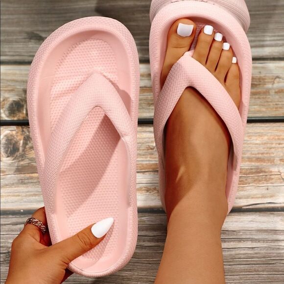 Comfy Pink Minimalist Flip Flops New in Bag Size 7 ~ 7.5 - Picture 1 of 6